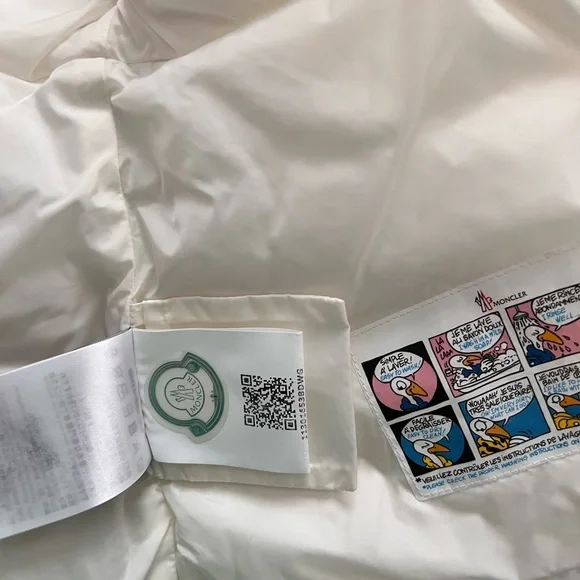 Moncler Kids White Puffer Jacket - Picture 7 of 8